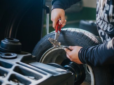 Automechanik (23-68-H/01)