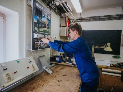 Elektrikář - silnoproud (26-51-H/02)