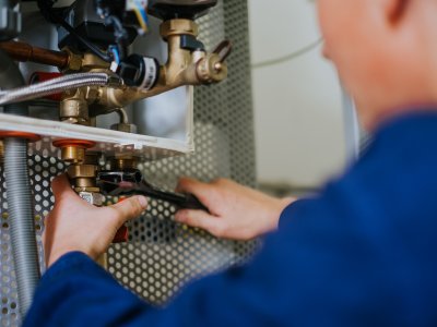 Instalatér (36-52-H/01)