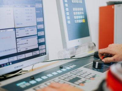 Mechanik seřizovač (23-45-L/01)