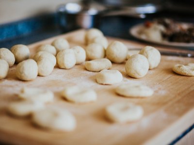 Stravovací a ubytovací služby (65-51-E/01)