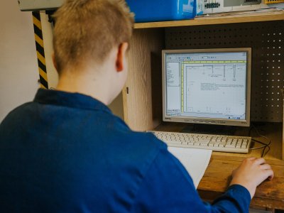 Elektrikář - silnoproud (26-51-H/02)