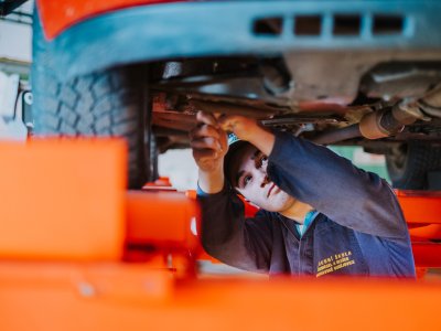 Automechanik (23-68-H/01)